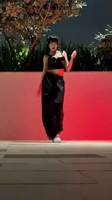 The original at 0:01